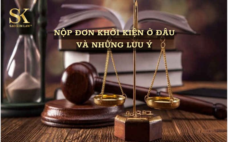 Nộp đơn khởi kiện